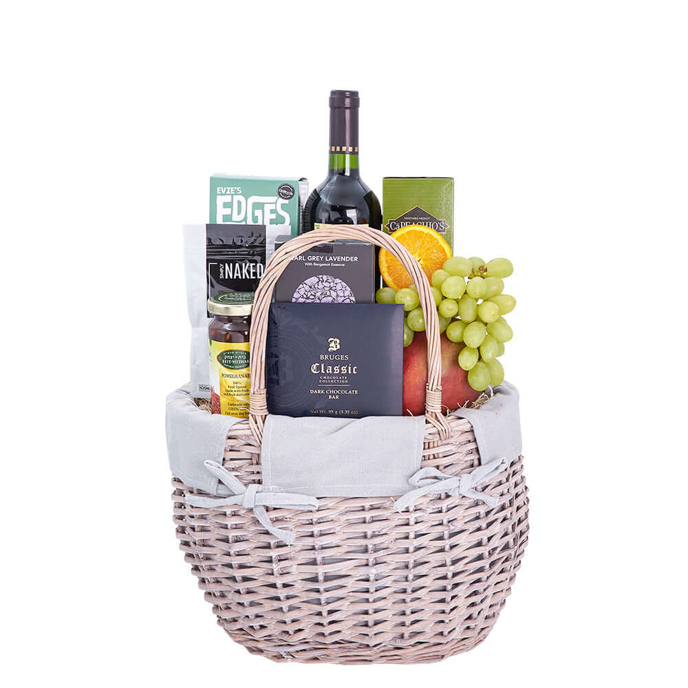 Kosher Passover Wine Basket – how the gift is presented