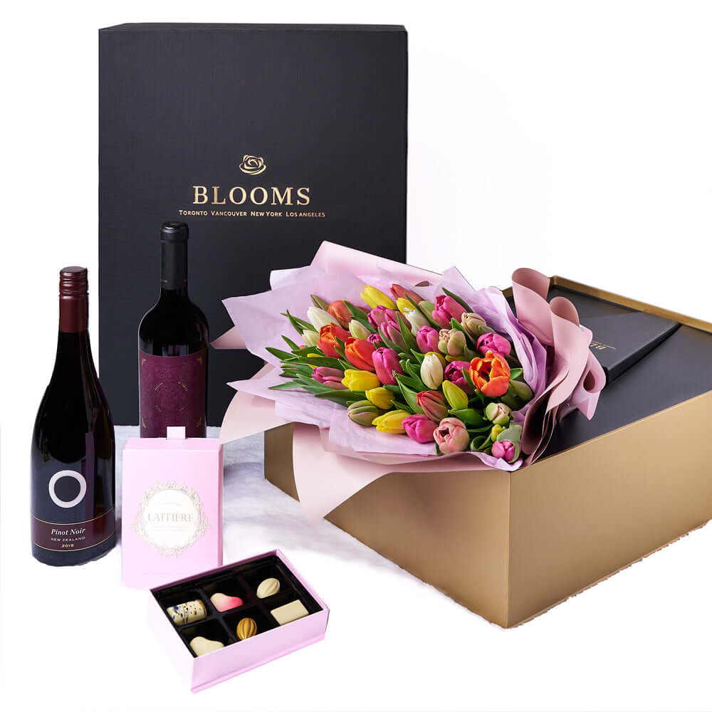 Luxurious 50 Assorted Tulip Bouquet with Two Bottles of Wine Gift – how the gift is presented