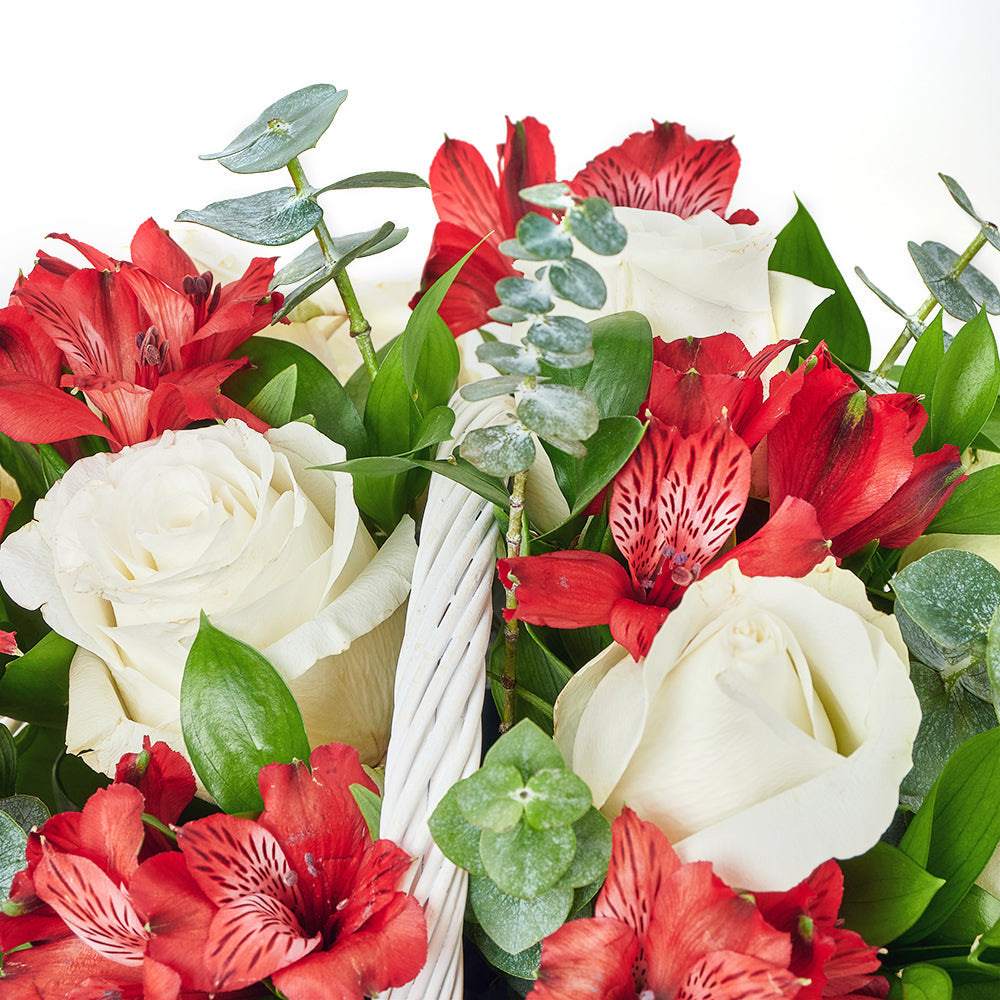 Bountiful Garden Basket For Mom - Mixed Floral Gift Basket - Connecticut Delivery