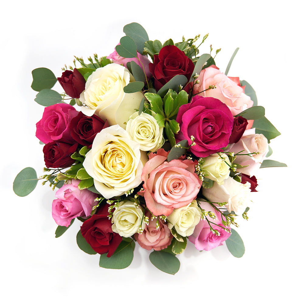 Romantic Box Rose Set Gourmet Gift in Pink Hat Box – how the gift is presented