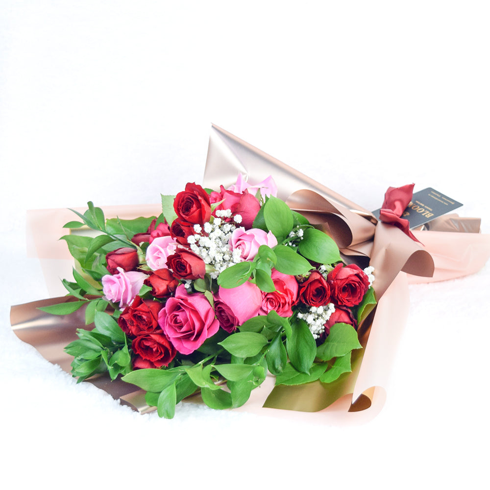 Power of Love Rose Bouquet from Connecticut Blooms - Mixed Flower Gift - Connecticut Delivery.