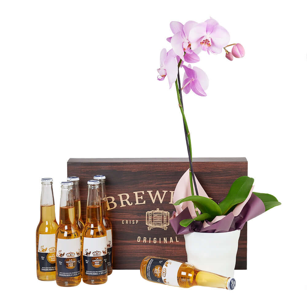 Day Out With The Pals Flowers & Beer Gift - Beer Gift Basket - Connecticut Delivery