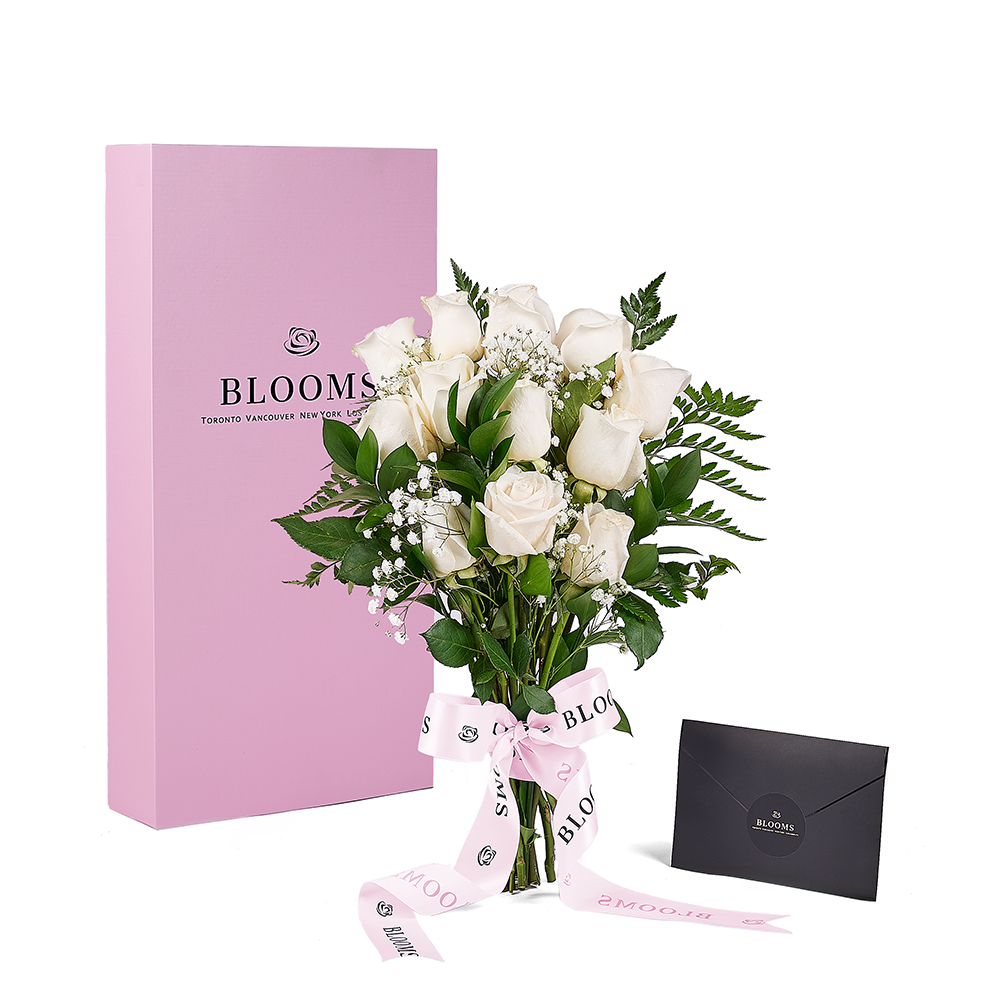 Premium White Rose Bouquet Presented in Pink Box – how the gift is presented