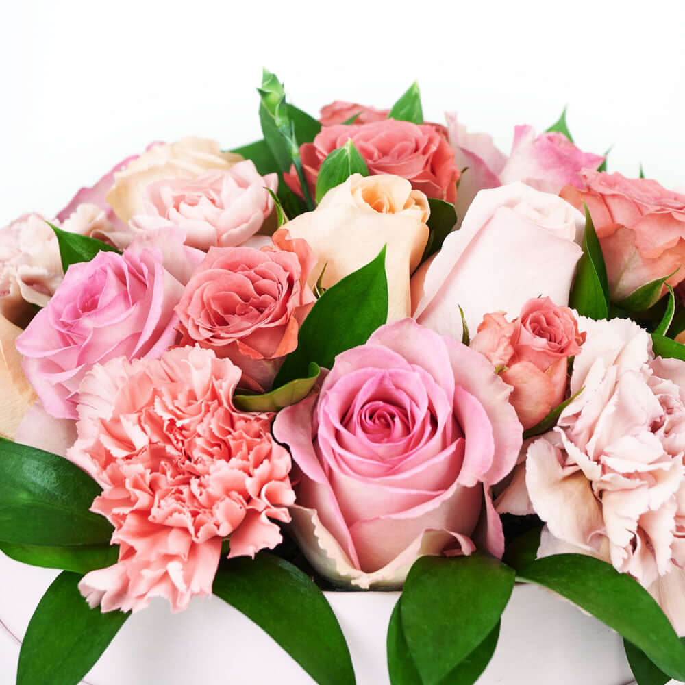 Graceful Pink Mixed Hat Box - Pink Floral Mix Gift Box - Connecticut Delivery