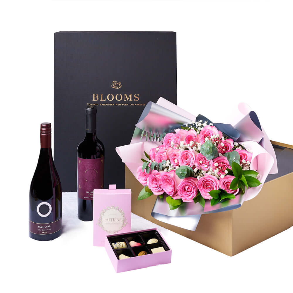 Pink Rose Flower Box and Dual Wine Bottle Celebration Gift – how the gift is presented