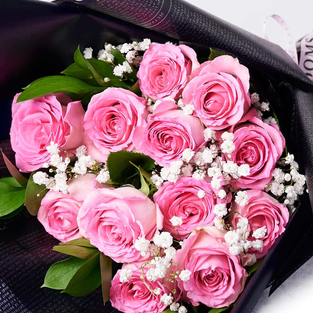 Valentine's Day 12 Stem Pink Rose Bouquet With Box & Champagne, Valentine's Day gifts, Connecticut Flower Delivery