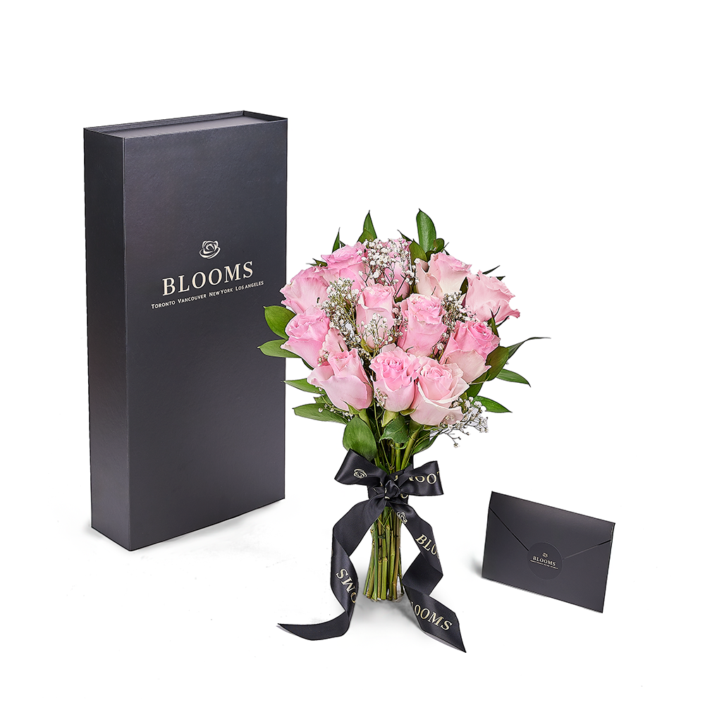 Valentine's Day Pink Rose Box – how the gift is presented