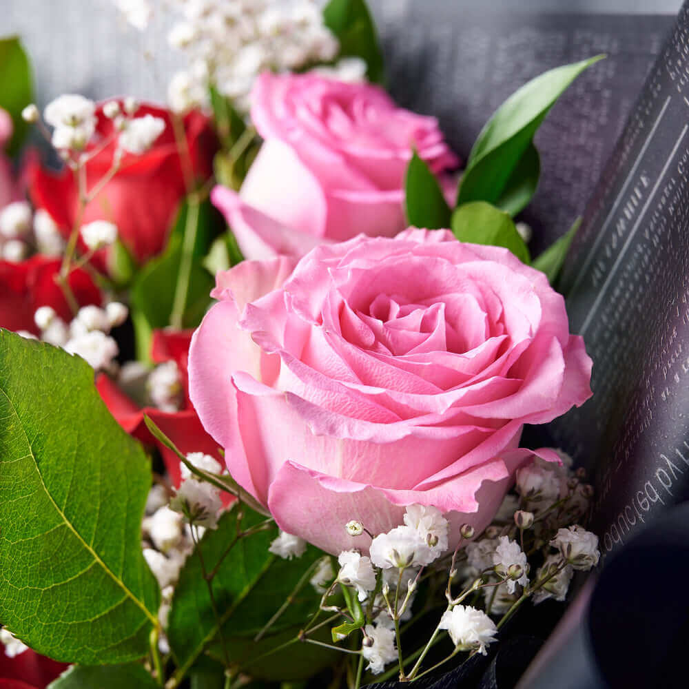 Valentine's Day 12 Stem Pink & Red Rose Bouquet With Designer Box, Connecticut Flower Delivery, Valentine's Day gifts, roses