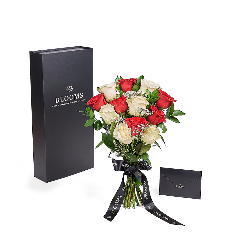 Valentine's Roses in Box – how the gift is presented