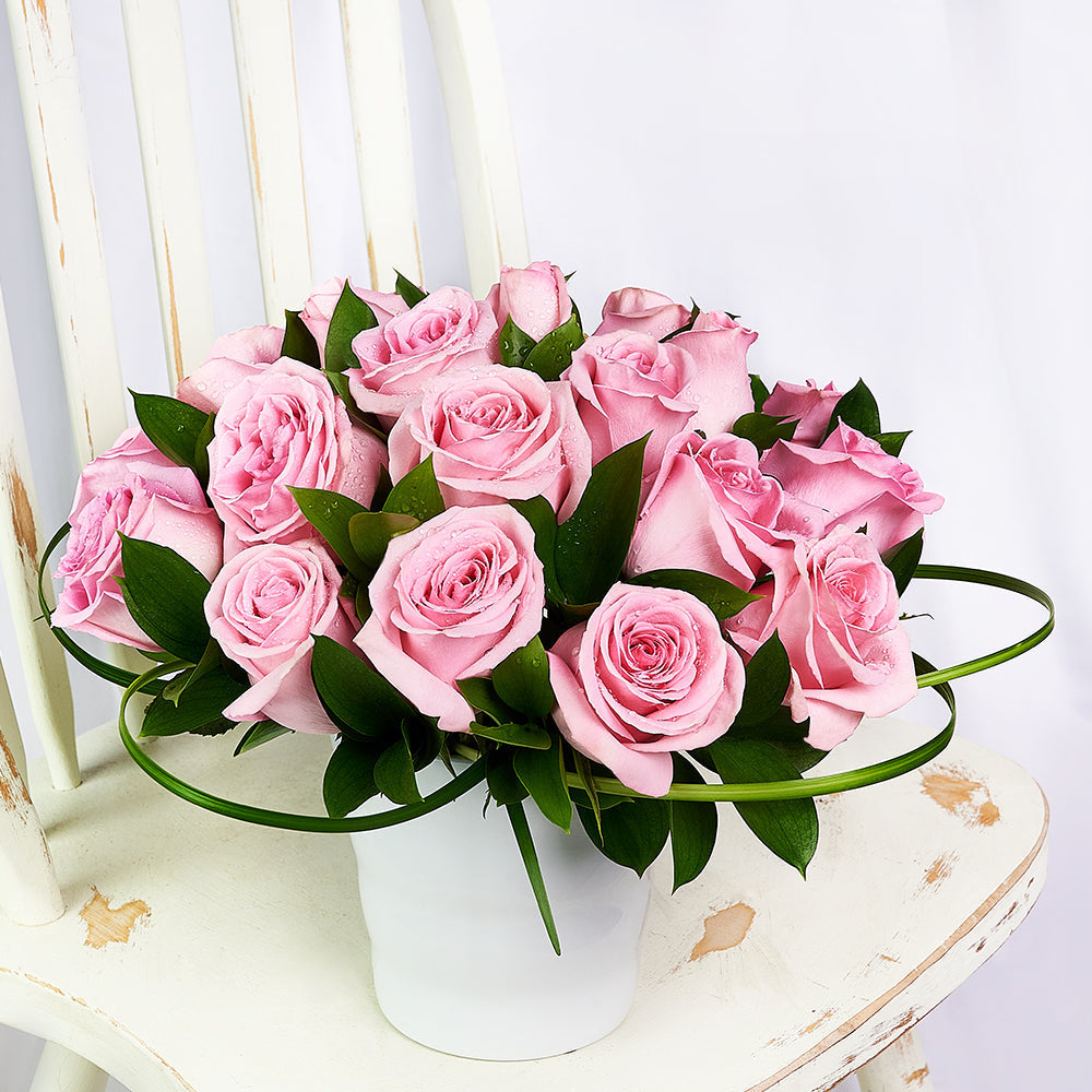 Pink Rose Ceramic Vase Arrangement – how the gift is presented