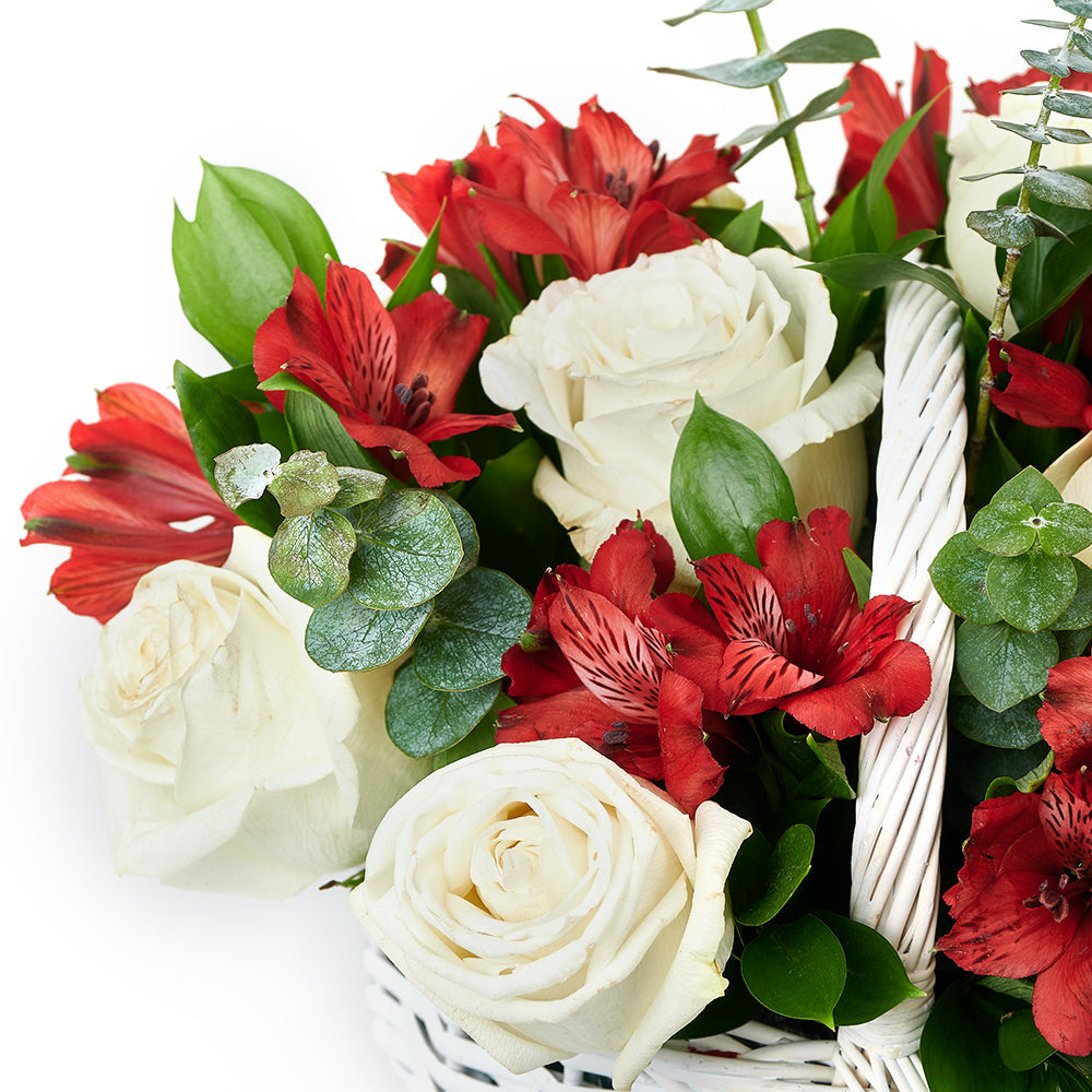 Bountiful Garden Basket For Mom - Mixed Floral Gift Basket - Connecticut Delivery