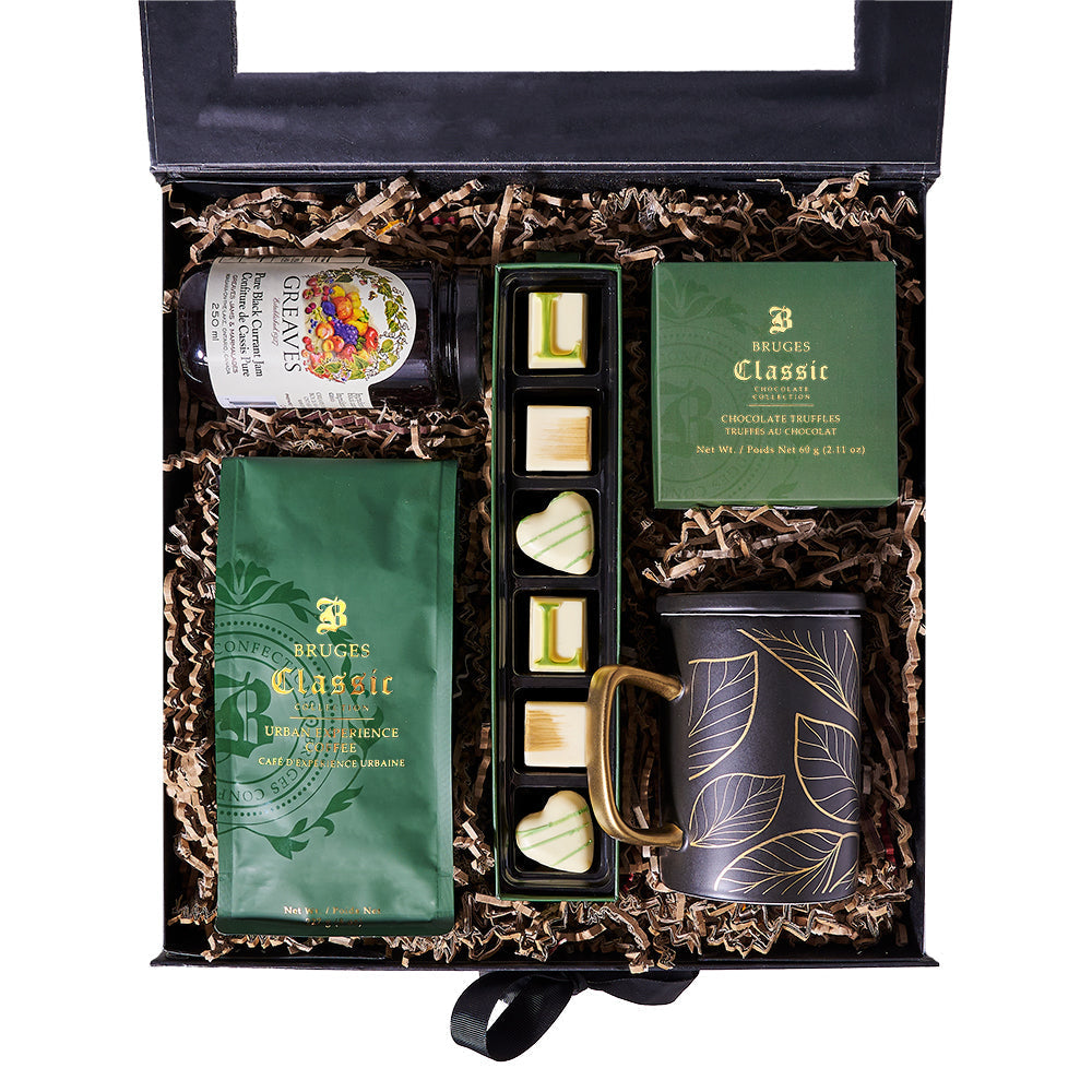 Black Currant Jam, Coffee & Truffles Gift Box – how the gift is presented