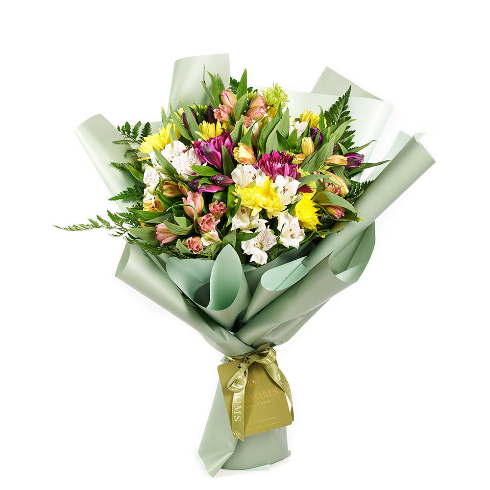 Vibrant Alstroemeria and Spider Chrysanthemums Floral Wrap Bouquet – how the gift is presented