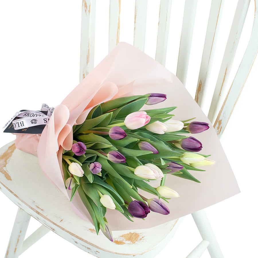 Lilac Dreams Tulip Bouquet from Connecticut Blooms - Flower Gift - Connecticut Delivery.