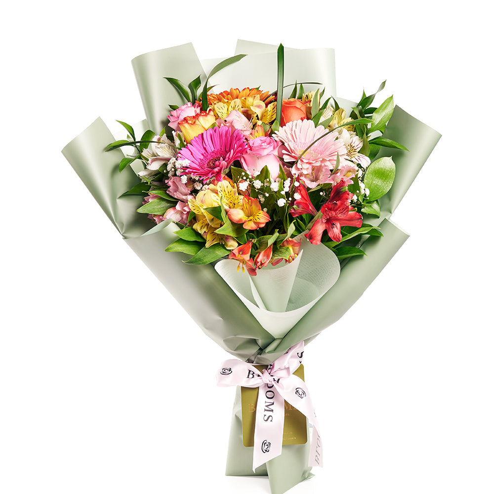 Large Alstroemeria and Rose Bouquet with Gerbera – how the gift is presented