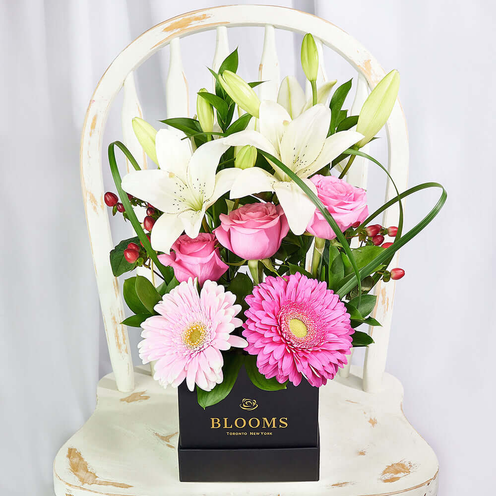 Premium Gourmet Black Box Floral Arrangement Gift – how the gift is presented